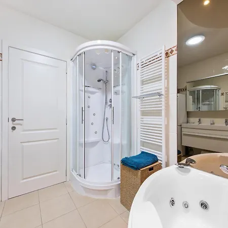 Castle With View Appartement Blankenberge